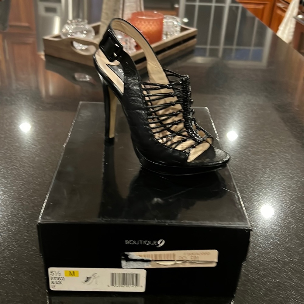 Boutique 9 black high heel with small platform on size 5 1/2.